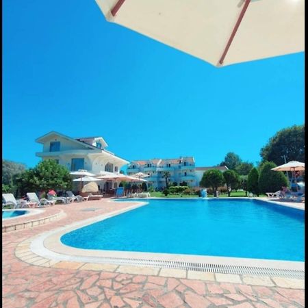 Hotel Comfort & Villas Donji Stoj Ngoại thất bức ảnh