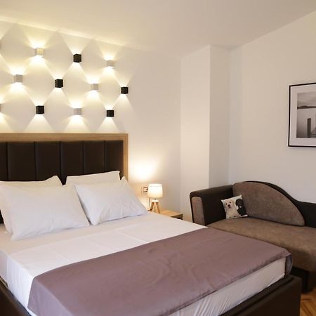 Hotel Comfort & Villas Donji Stoj Ngoại thất bức ảnh
