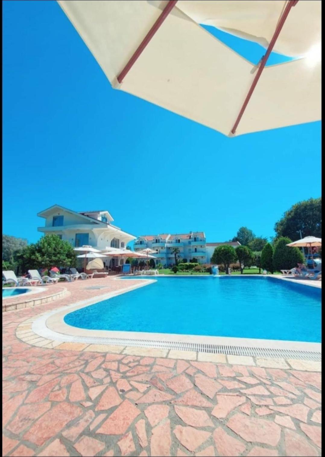 Hotel Comfort & Villas Donji Stoj Ngoại thất bức ảnh
