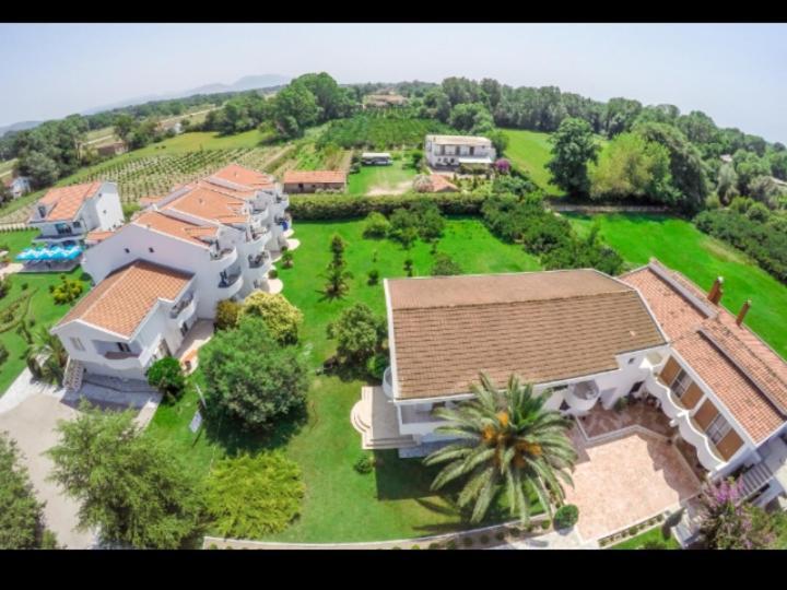 Hotel Comfort & Villas Donji Stoj Ngoại thất bức ảnh