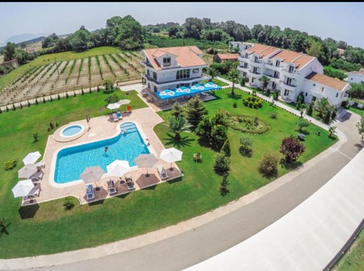 Hotel Comfort & Villas Donji Stoj Ngoại thất bức ảnh