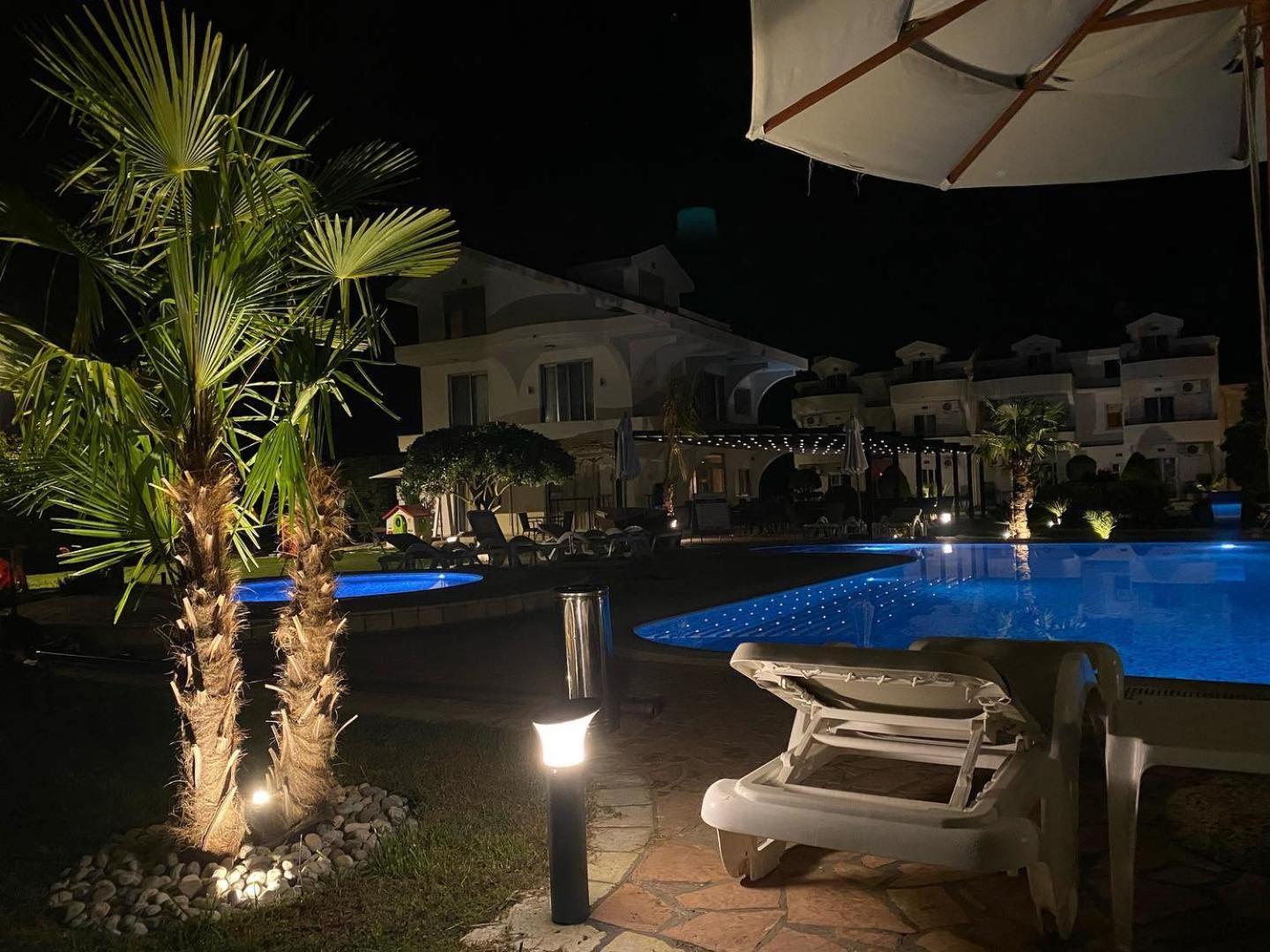 Hotel Comfort & Villas Donji Stoj Ngoại thất bức ảnh