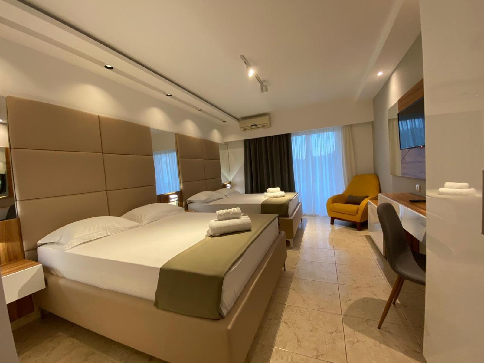 Hotel Comfort & Villas Donji Stoj Ngoại thất bức ảnh