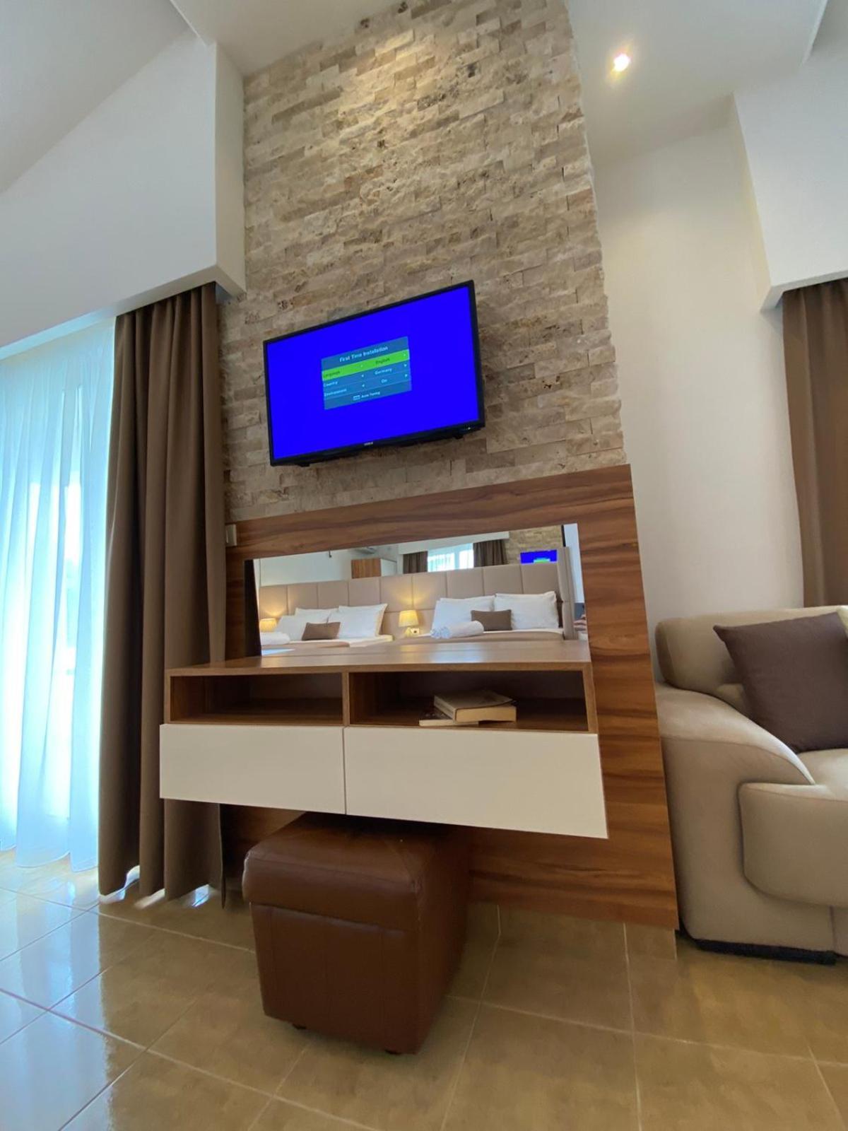 Hotel Comfort & Villas Donji Stoj Ngoại thất bức ảnh