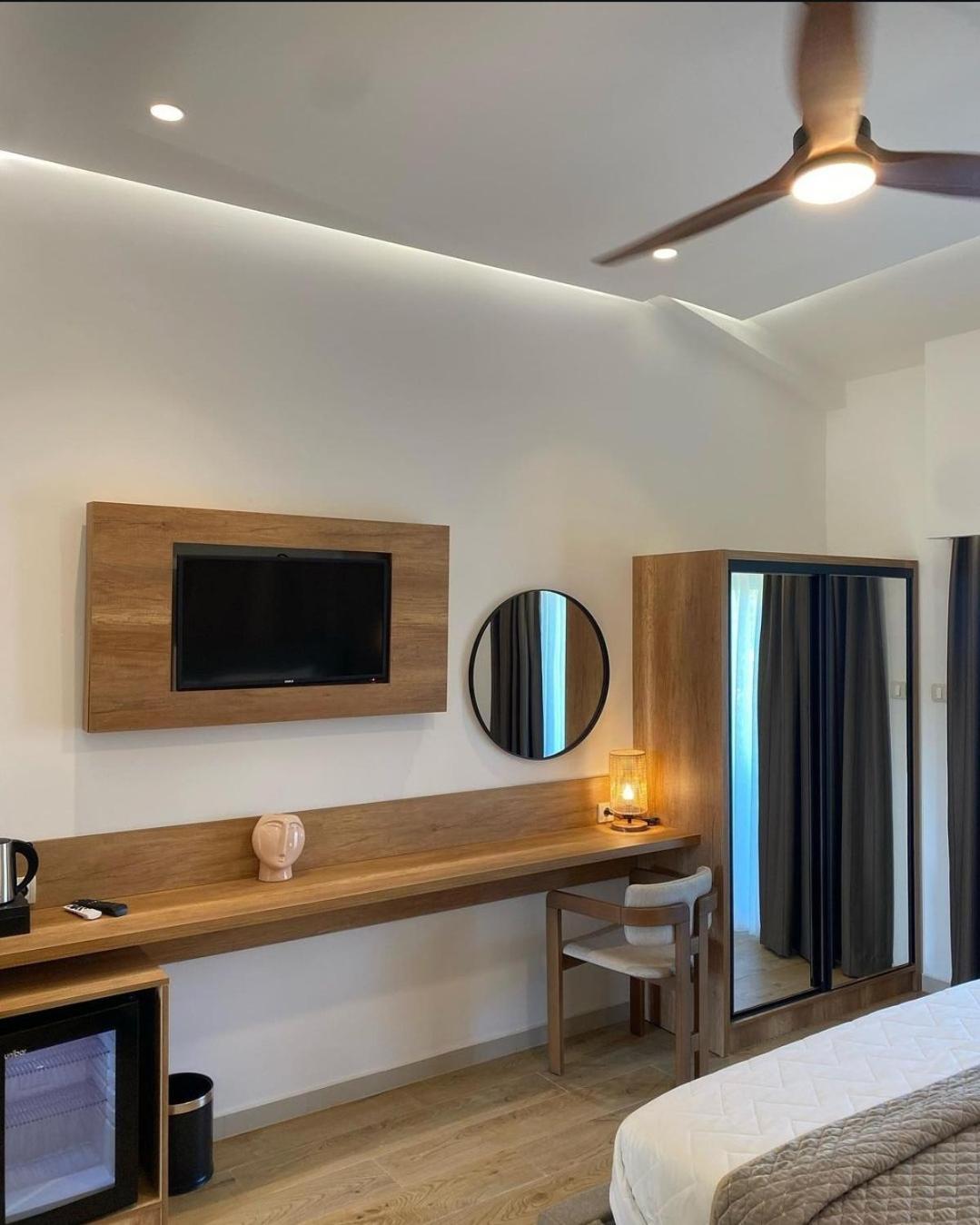 Hotel Comfort & Villas Donji Stoj Ngoại thất bức ảnh