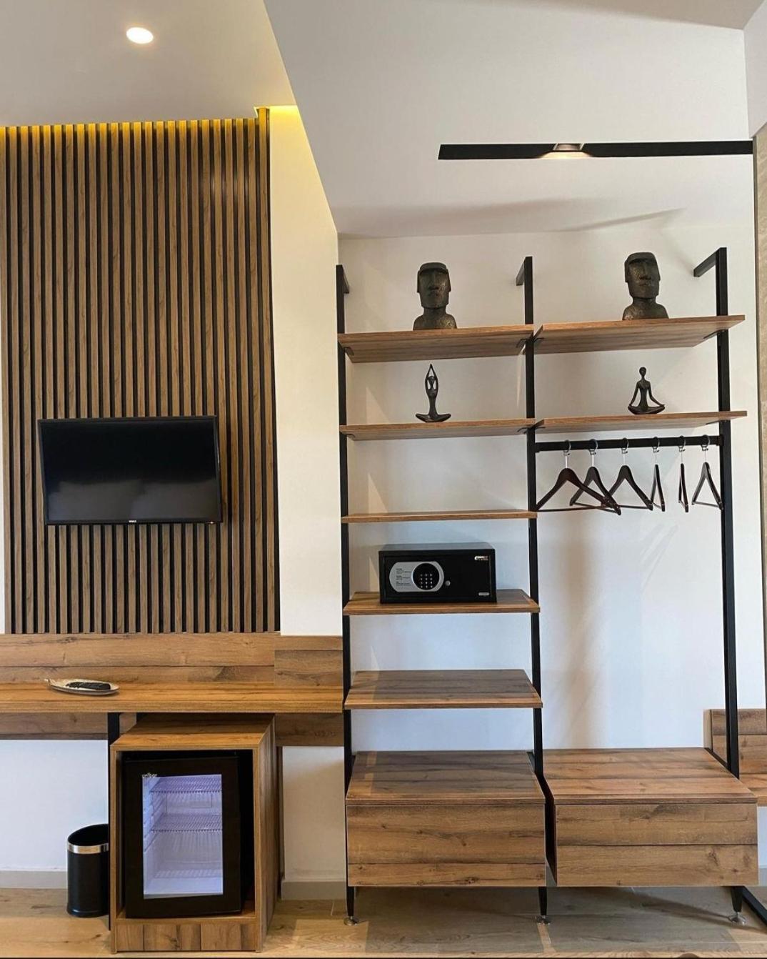 Hotel Comfort & Villas Donji Stoj Ngoại thất bức ảnh